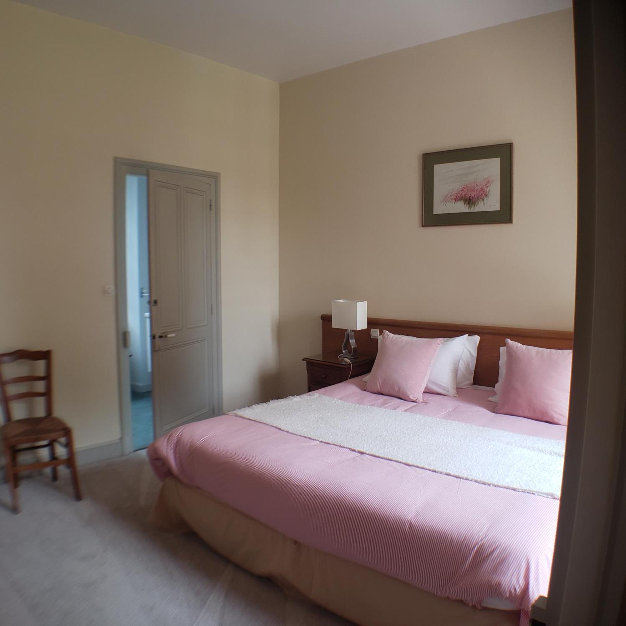Gites Aubelle - La Maison Aubelle Montreuil-Bellay Eksteriør billede